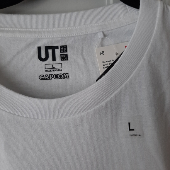 NWT Uniqlo x Street Fighter Men's L - Picture 4 of 4